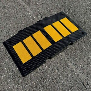 ROAD HUMP L 50CM x W 90CM